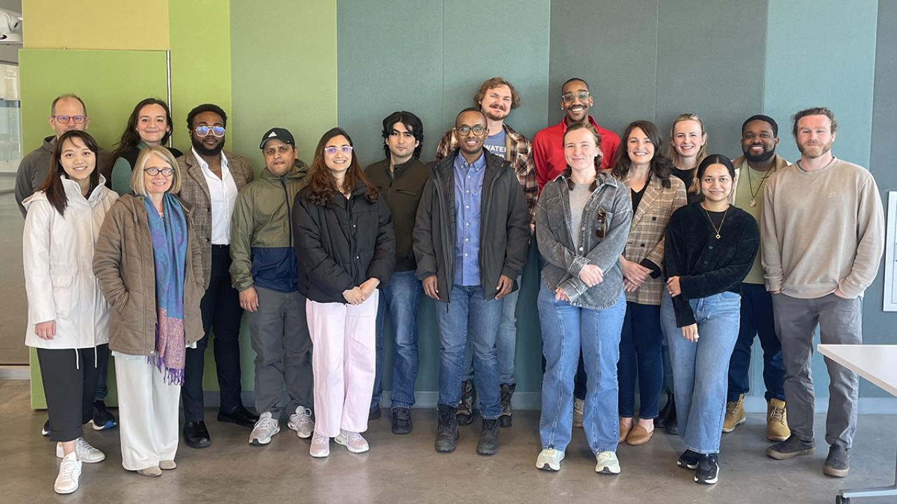 Group of students and faculty
